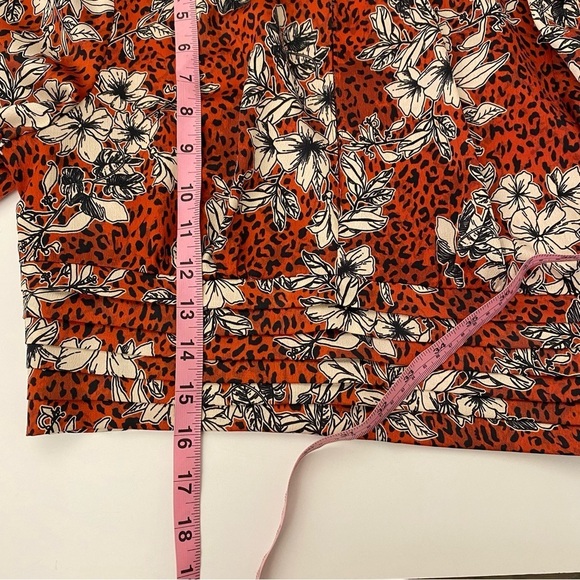 Amanda Uprichard || Samira Floral Leopard Keyhole Blouse Orange / Leopard Small - Picture 5 of 8